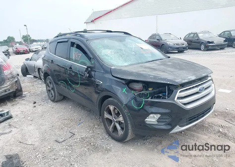 2017 Ford Escape Se из США, поврежденный, VIN 1FMCU9G98HUA98558